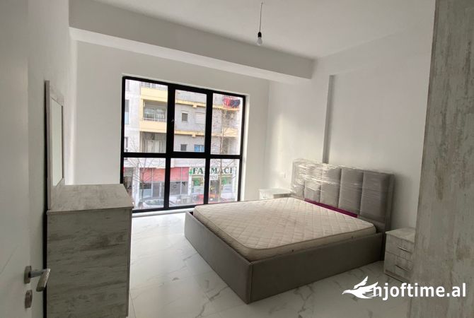 Shtepi me qera 2+1 ne Tirane - 550 Euro