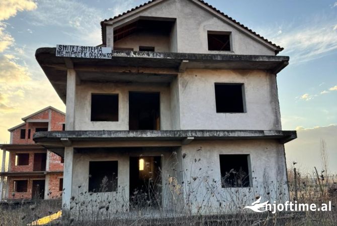 Shtepi ne shitje 4+1 ne Tirane - 80,000 Euro