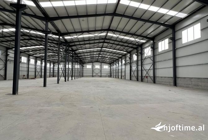 Ambient biznesi me qera 4+1 ne Tirane - 500 Euro