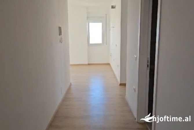Shtepi ne shitje 2+1 ne Tirane - 184,000 Euro
