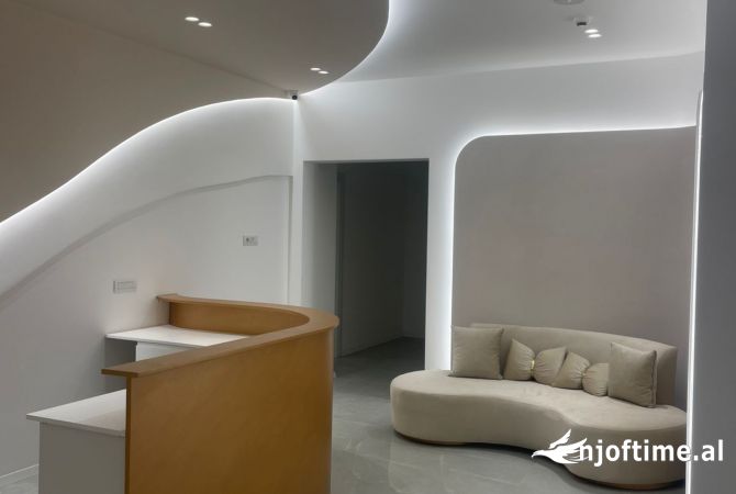 Ambient biznesi me qera 1+1 ne Tirane - 2,000 Euro