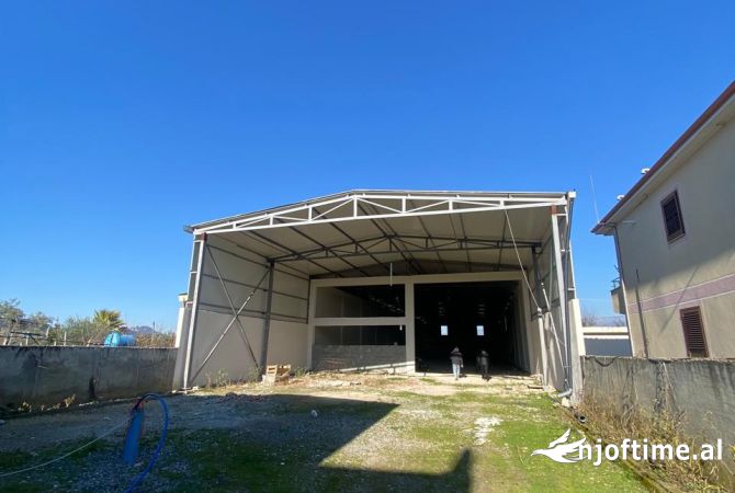 Ambient biznesi me qera 4+1 ne Tirane - 3,000 Euro