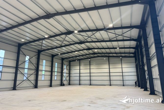 Ambient biznesi me qera 4+1 ne Tirane - 5,000 Euro