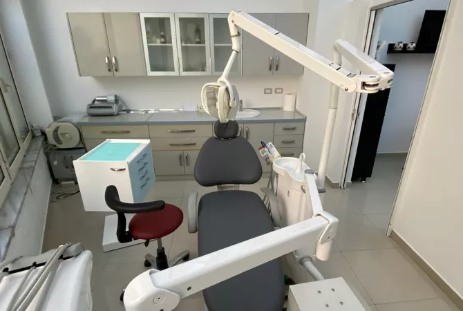 Ambient biznesi me qera 3+1 ne Tirane - 1,500 Euro