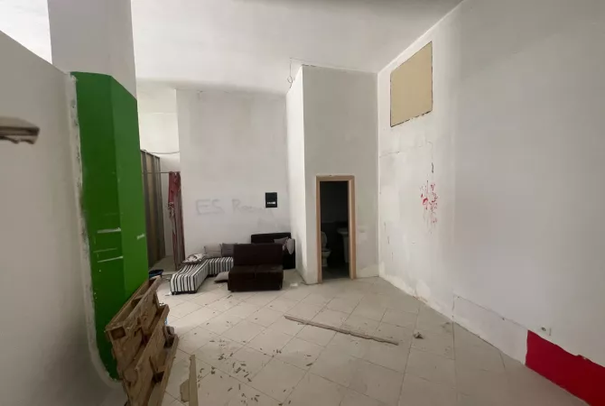 Ambient biznesi ne shitje 1+1 ne Tirane - 110,000 Euro