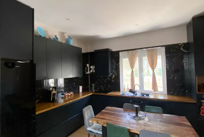 House for Sale 4+1 in Tirana - 350,000 Euro