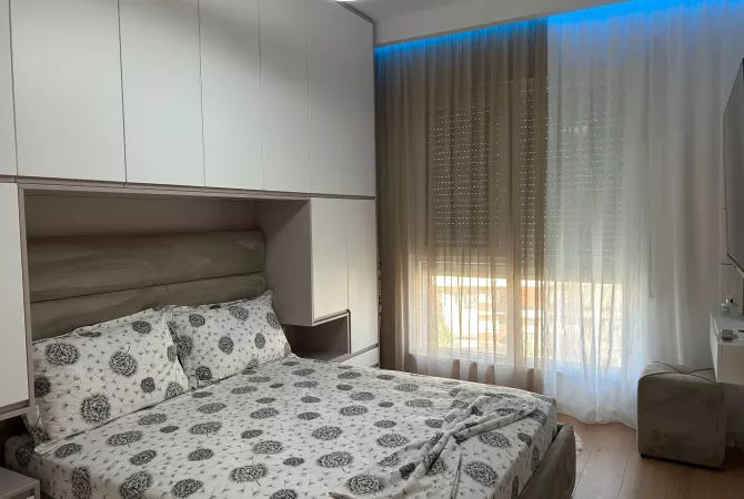 Shtepi me qera 1+1 ne Tirane - 650 Euro