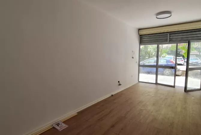 Ambient biznesi ne shitje 1+1 ne Tirane - 55,000 Euro