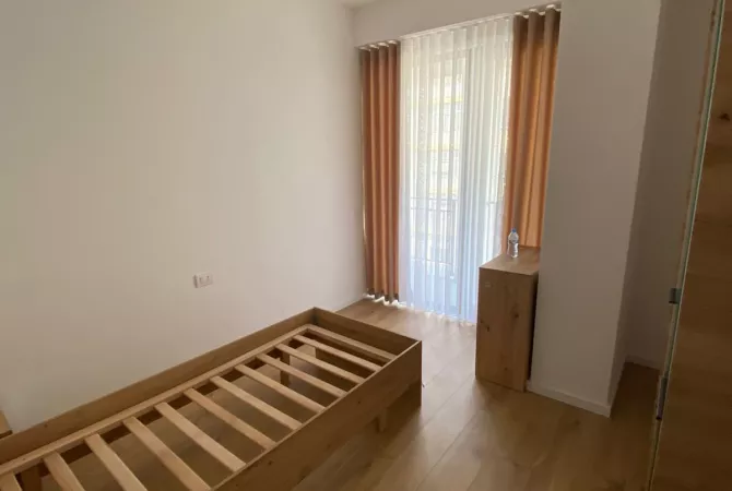 Shtepi me qera 2+1 ne Tirane - 530 Euro
