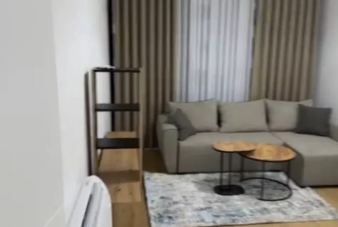 Shtepi me qera 2+1 ne Tirane - 530 Euro