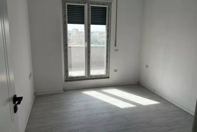 Shtepi ne shitje 3+1 ne Tirane - 160,000 Euro