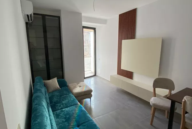Shtepi me qera 1+1 ne Tirane - 700 Euro