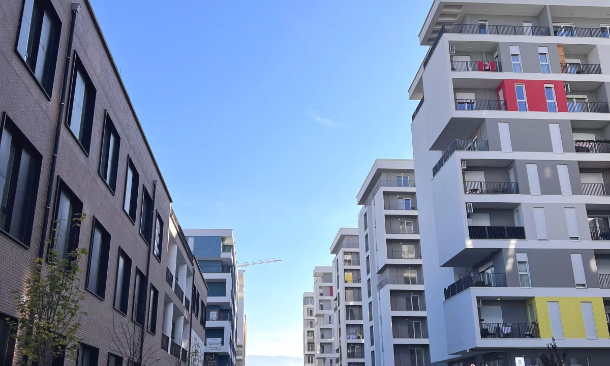 Apartment for sale in Tirana 2+1, Emty