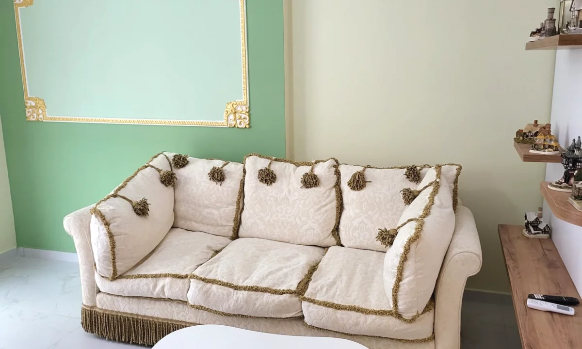 Appartamento in affitto a Tirana 1+1, Arredato