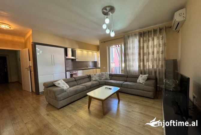 Shtepi me qera 1+1 ne Tirane - 600 Euro