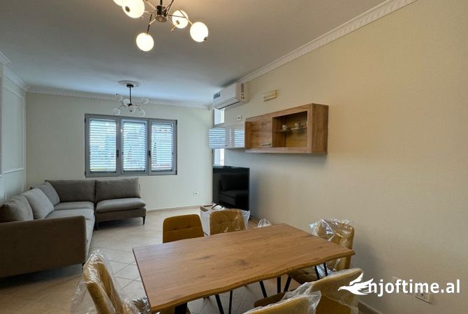 Shtepi me qera 3+1 ne Tirane - 600 Euro