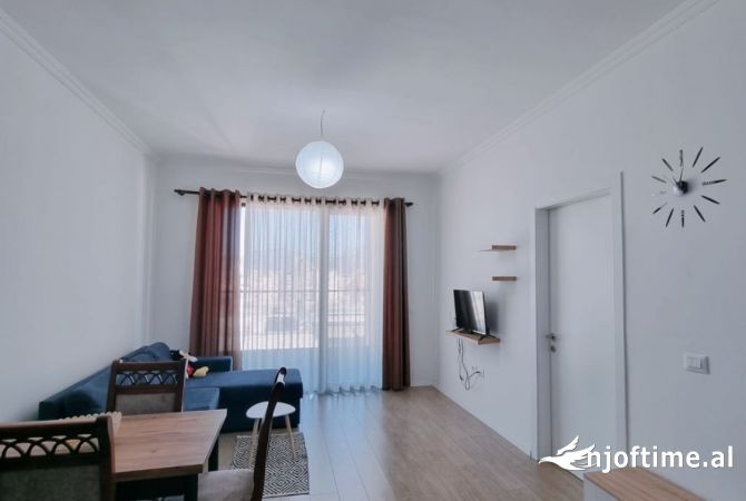 Shtepi me qera 1+1 ne Tirane - 650 Euro