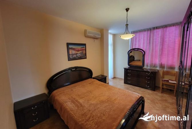 Shtepi me qera 2+1 ne Tirane - 600 Euro