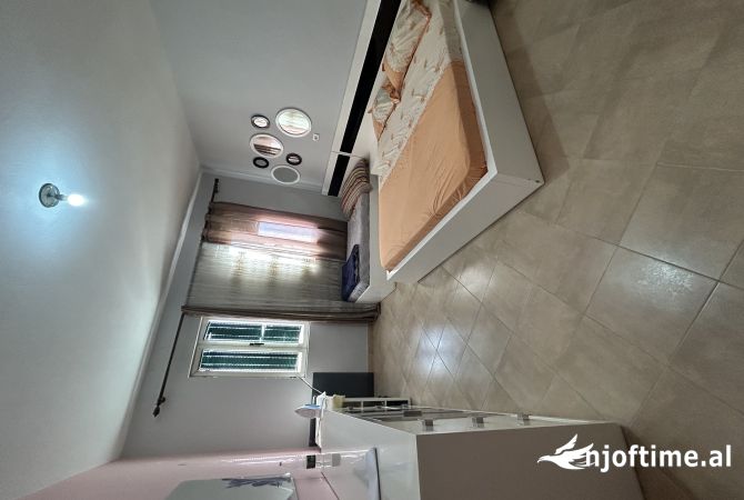 Shtepi me qera 1+1 ne Tirane - 400 Euro