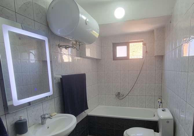 Shtepi ne shitje Apartament ne Tirane, 1+1, Mobilimi E mobiluar, Pagesa 85,000  Euro.