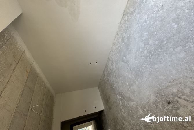 Shtepi ne shitje 1+1 ne Tirane - 92,000 Euro
