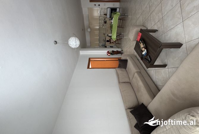 Shtepi me qera 1+1 ne Tirane - 350 Euro