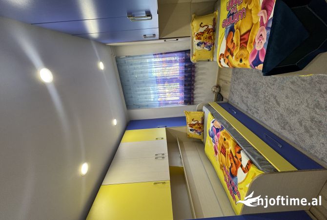 Shtepi ne shitje Apartament ne Tirane, 2+1, Mobilimi E mobiluar, Pagesa 220,000  Euro.