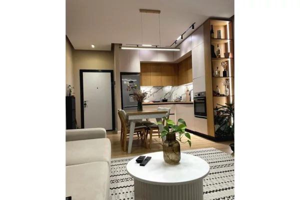 Shtepi me qera 1+1 ne Tirane - 600 Euro