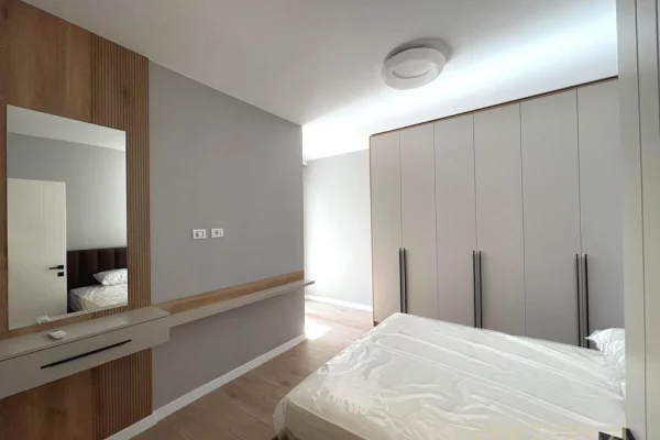 Shtepi me qera Apartament ne Tirane, 1+1, Mobilimi E mobiluar, Pagesa 800  Euro.
