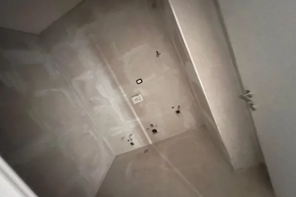 House for Sale 2+1 in Tirana - 220,000 Euro