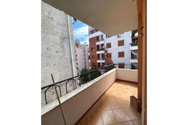 Apartment for sale in Tirana 1+1, Emty