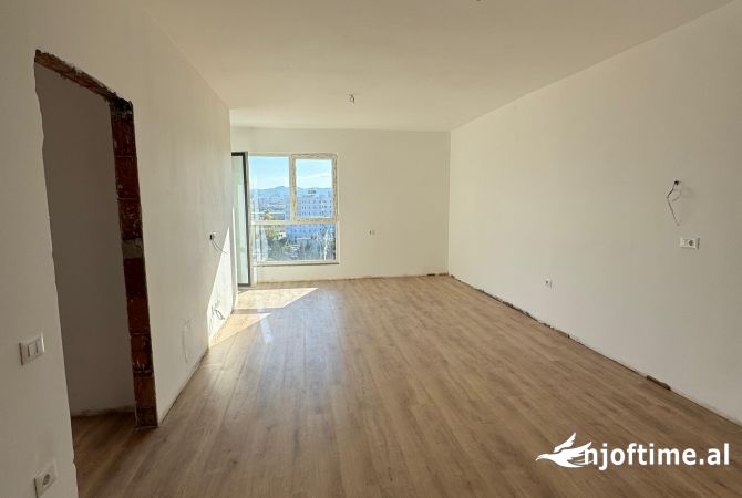 Shtepi ne shitje 2+1 ne Tirane - 120,000 Euro