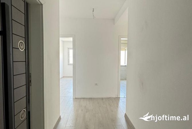 Shtepi ne shitje 2+1 ne Tirane - 135,000 Euro