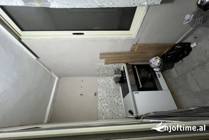 Shtepi me qera Apartament ne Tirane, 1+1, Mobilimi E mobiluar, Pagesa 500  Euro.