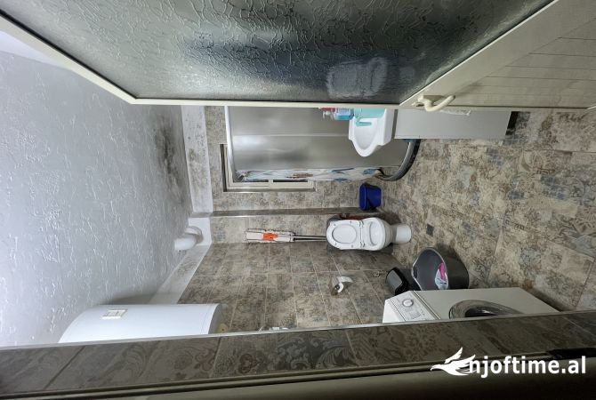 Shtepi me qera Apartament ne Tirane, 1+1, Mobilimi E mobiluar, Pagesa 500  Euro.