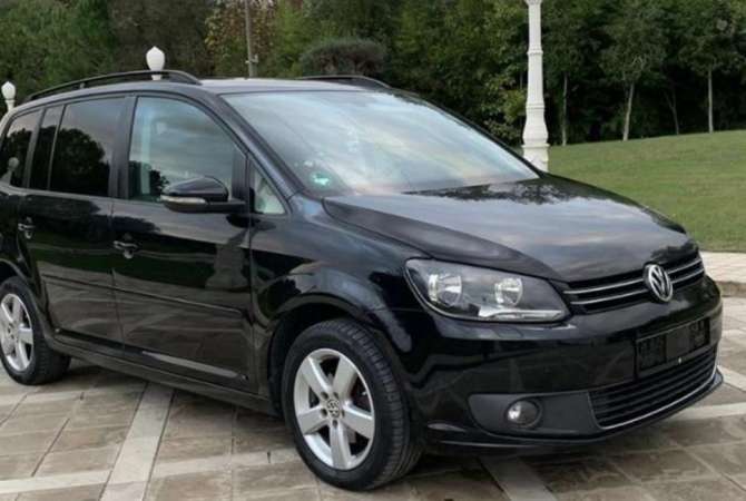 Makina me qera  ne Tirane - 40 Euro