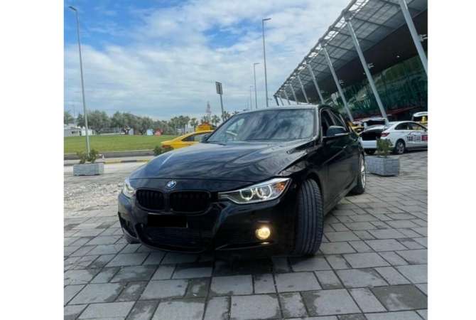 Jepet me qera Bmw seria 3 duke filluar nga 65 euro ne dite