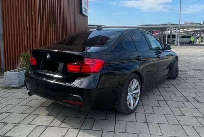 Jepet me qera Bmw seria 3 duke filluar nga 65 euro ne dite