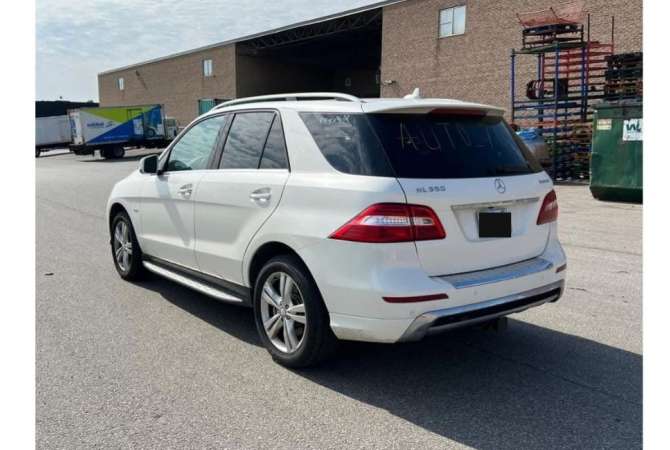 Noleggio Auto  a Tirana - 80 Euro
