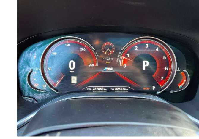 Makina ne shitje ne Tirane, BMW, 2016 Benzine,Kambio Automatik Pagesa 32,900  Euro.