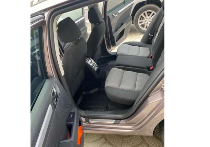 Jepet me qera Skoda superb per 40 euro dita