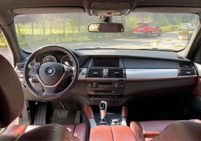 Jepet me qera makina BMW X6 per 150 euro dita 
