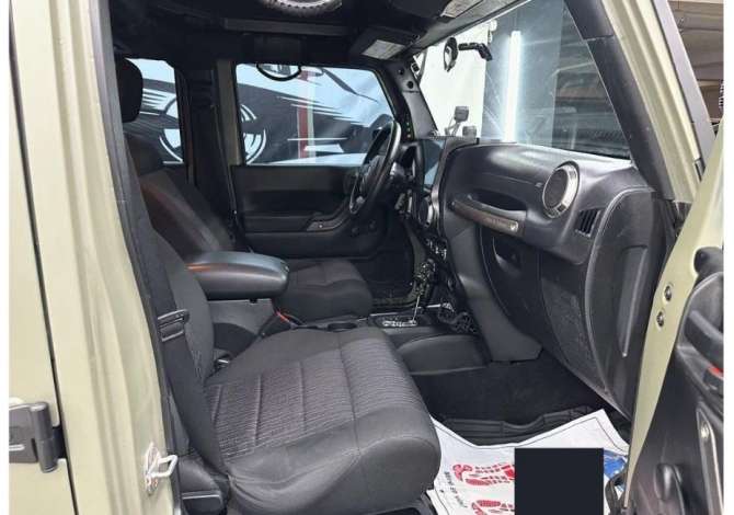 Cars for sale in Tirana, Jeep, 2012 Benzine,Kambio Automatik Payment 33,700  Euro.