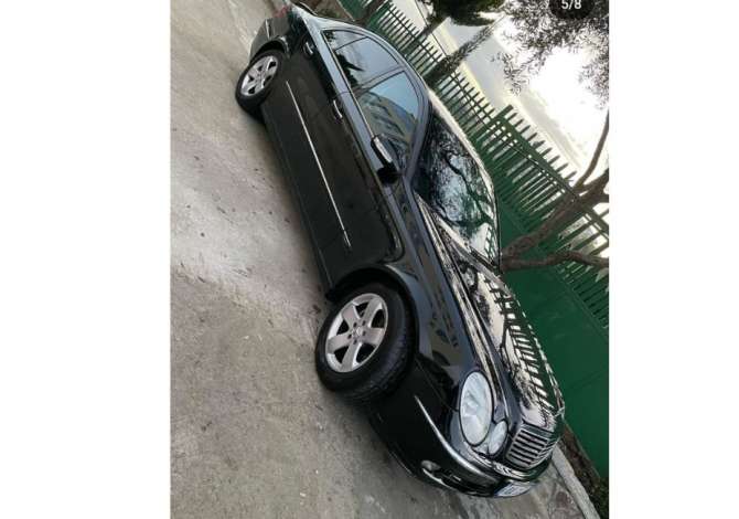 Jepet me qera makina Mercedes Benz E class per 35 euro dita 