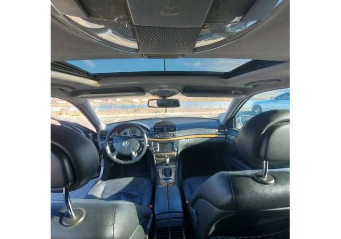 Jepet me qera Mercedes Benz E class per 30 euro dita