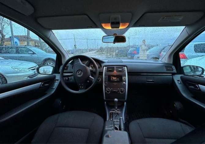 Noleggio Auto  a Tirana - 25 Euro