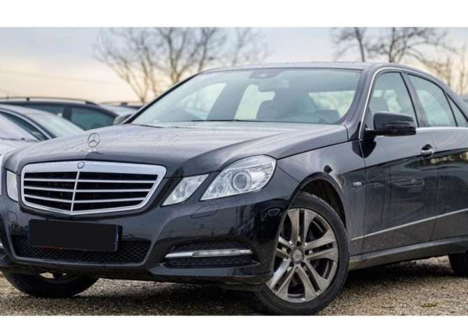 Makina me qera   Mercedes Benc E Class per 40 euro 