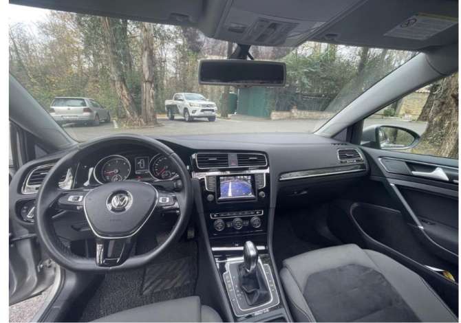 Jepet me qera makina Volkswagen Golf 7 per 40 euro dita