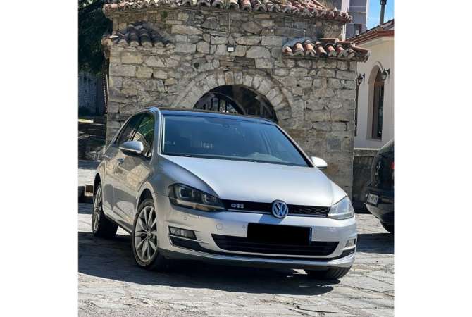 Jepet me qeta makina Volkswagen Golf 7 per 40 euro dita