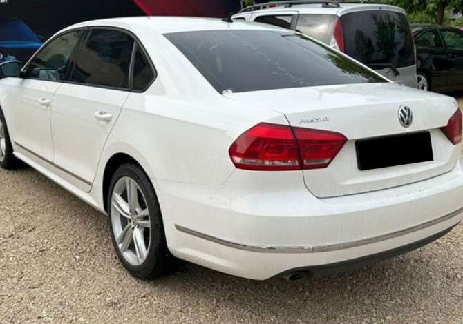 Noleggio Auto  a Tirana - 30 Euro